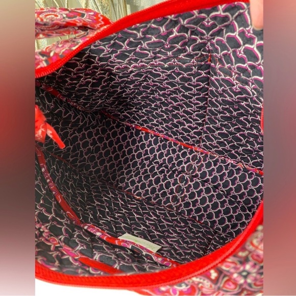 Stunning Vera Bradley Vibrant Red Patterned Women's Bag RETIRED HTF - Picture 9 of 12